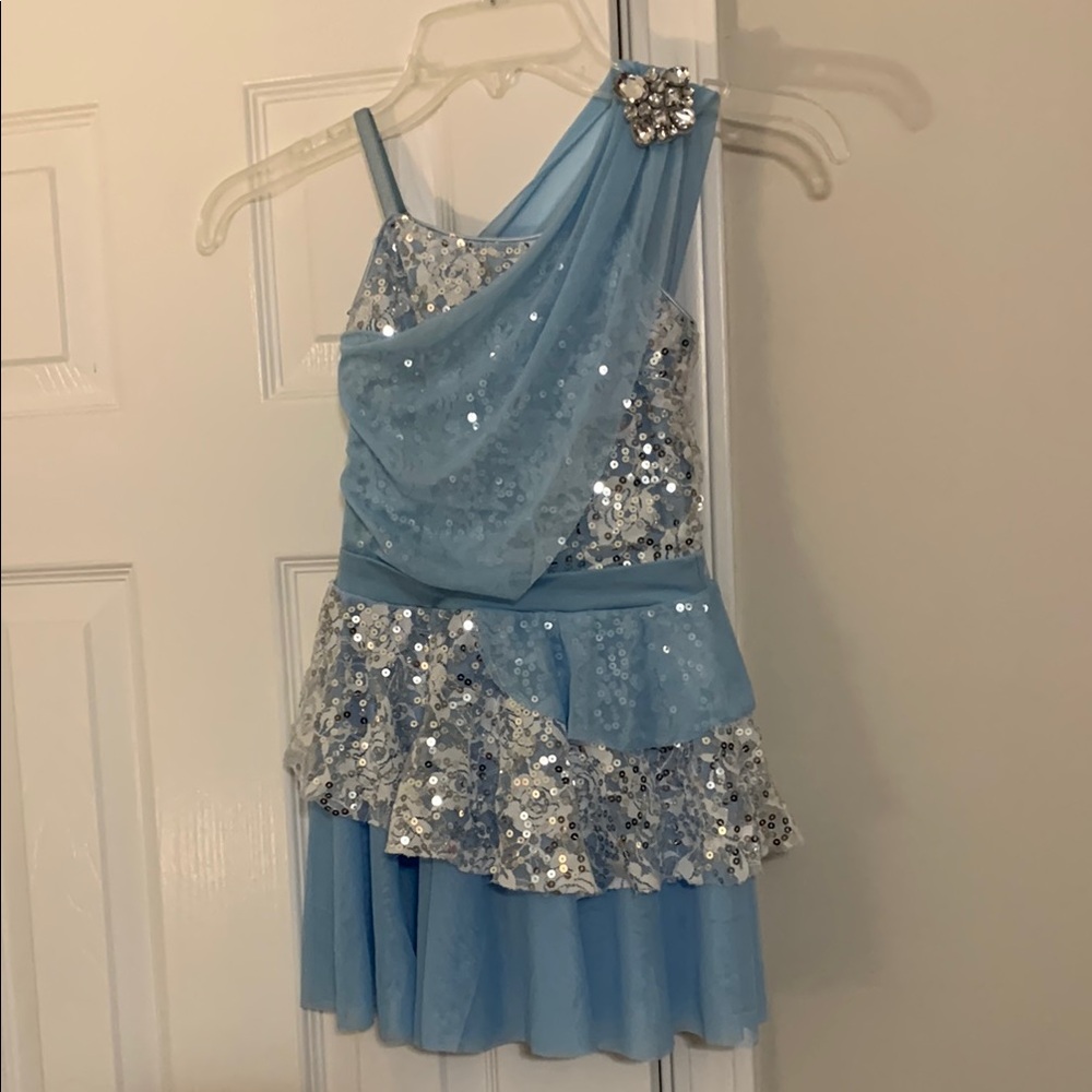 Elegant Blue and Silver Dance Costume with Asymmetrical Design